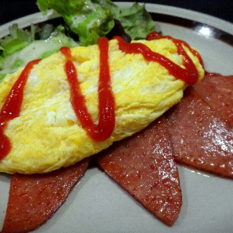 沖縄ポーク玉子(九州酒場 びーどろ)