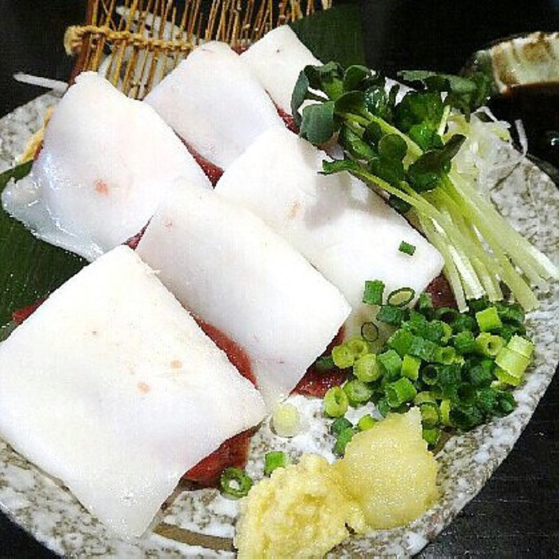 熊本名物　紅白造り(上赤身、タテガミ)(九州酒場 びーどろ)