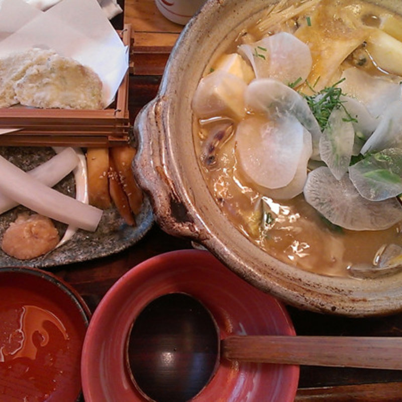 亀戸大根あさり鍋めし（平日のみ）(亀戸升本 （かめいど ますもと）)