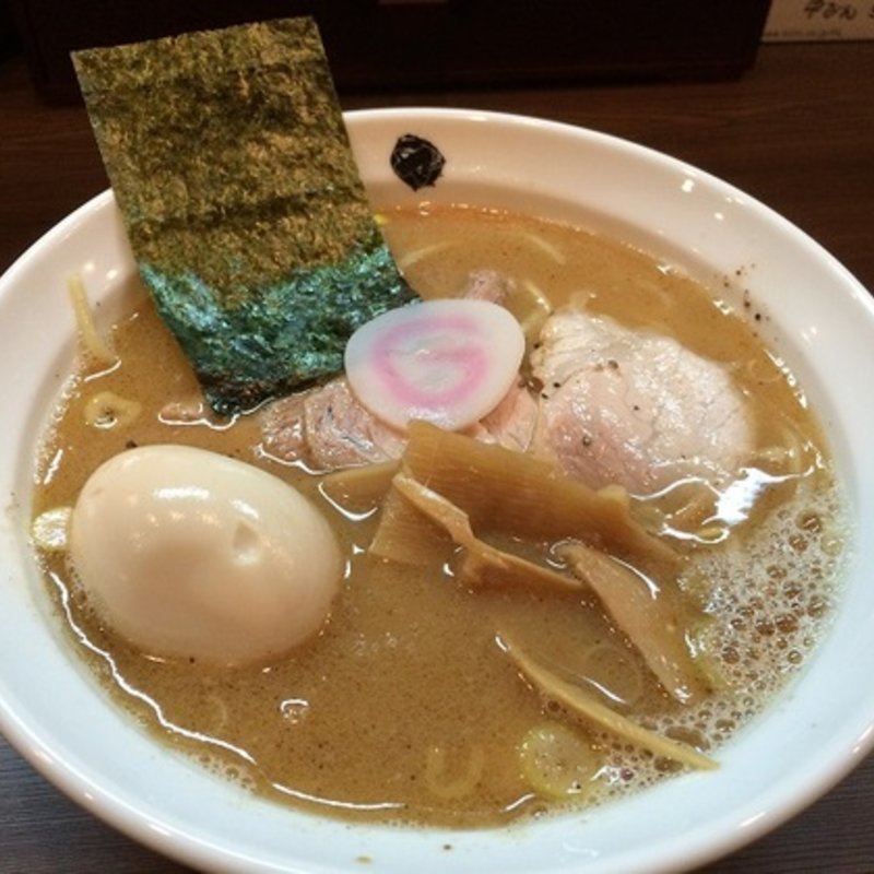 味玉煮干しラーメン(二星らーめん ららら)