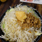 G郎麺（野菜マシ+ニンニク増し）(五代目らーめん処 まるは商店 )