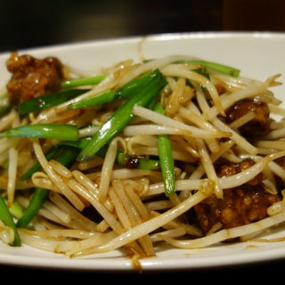 レバニラ炒め(五代目らーめん処 まるは商店)