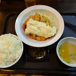 特大チキン南蛮定食(五代目らーめん処 まるは商店)