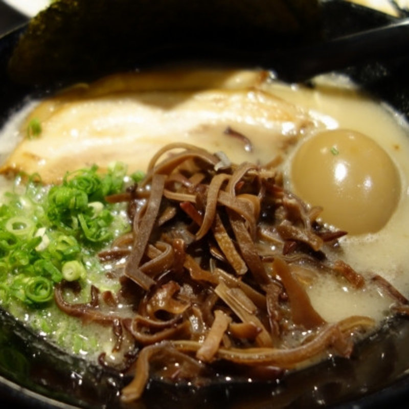 豚そば （特製）(五代目らーめん処 まるは商店)