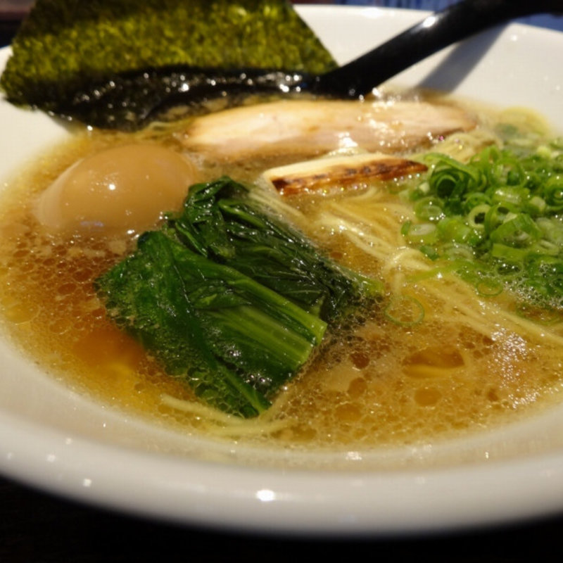 醤油ラーメン(五代目らーめん処 まるは商店)