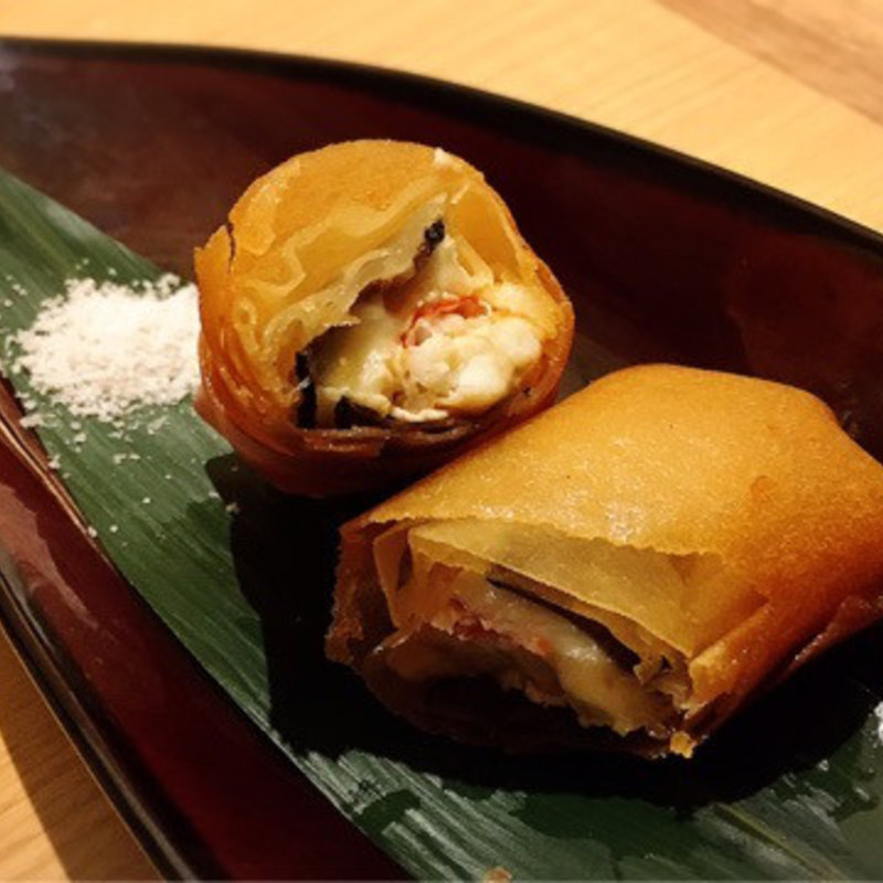 タラバガニとトリュフの春巻き(磊磊落落 （ライライラクラク）)