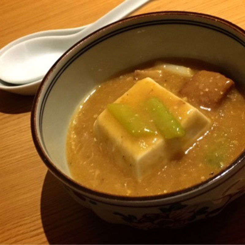 上海蟹と豆腐の煮込み(磊磊落落 （ライライラクラク）)