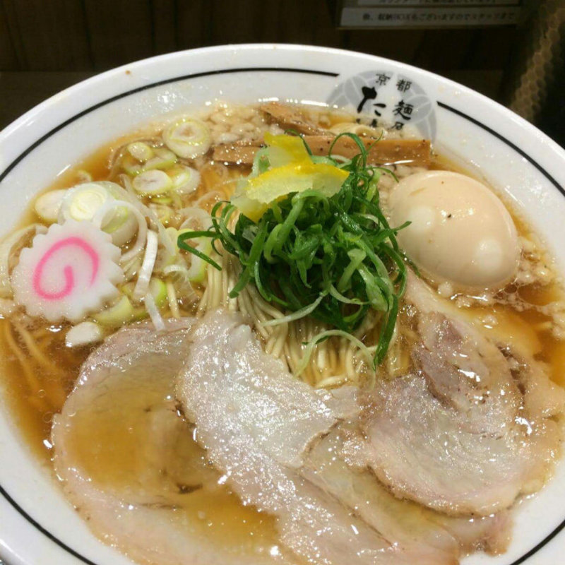 味玉ラーメン（大）(京都 麺屋たけ井 阪急梅田店 （きょうと めんやたけい）)