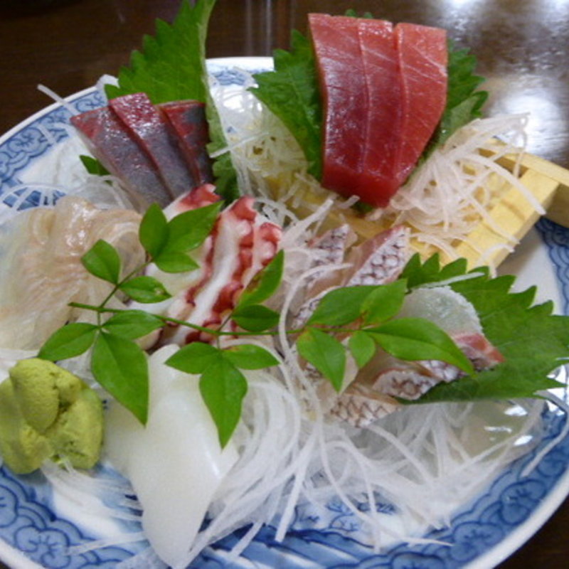 刺し身の盛り合わせ(志摩)