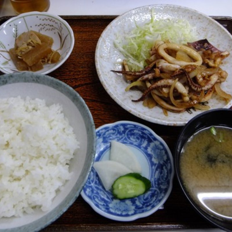 いかと玉ねぎのしょうが焼(伊勢屋)