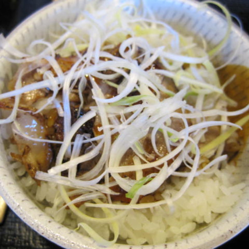 チャーシュー丼(伝丸　 薬円台店 )