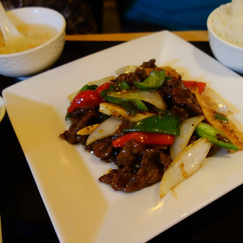 牛肉の胡椒炒めセット(佳佳苑 北習志野店)