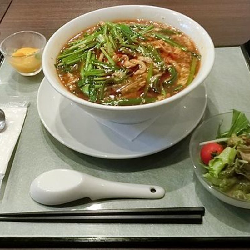 酸辣湯麺(侑久上海 渡辺通店)