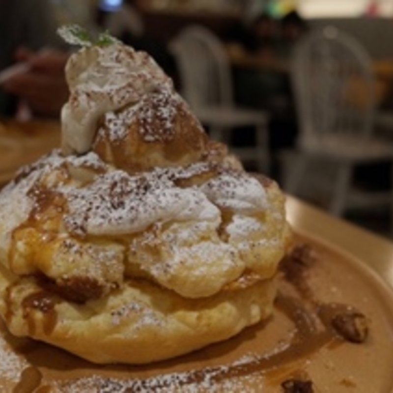 塩キャラメルとマシュマロのスフレパンケーキ(信州 ルミネエスト新宿店 )