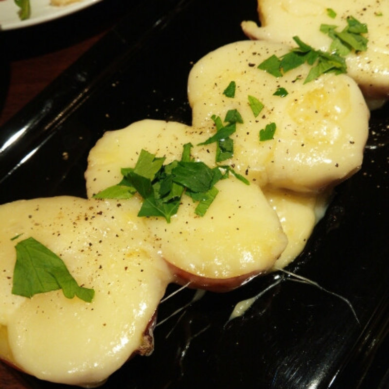 のぶ太郎芋のラクレット(そば おでん 俺のだし 赤坂 )