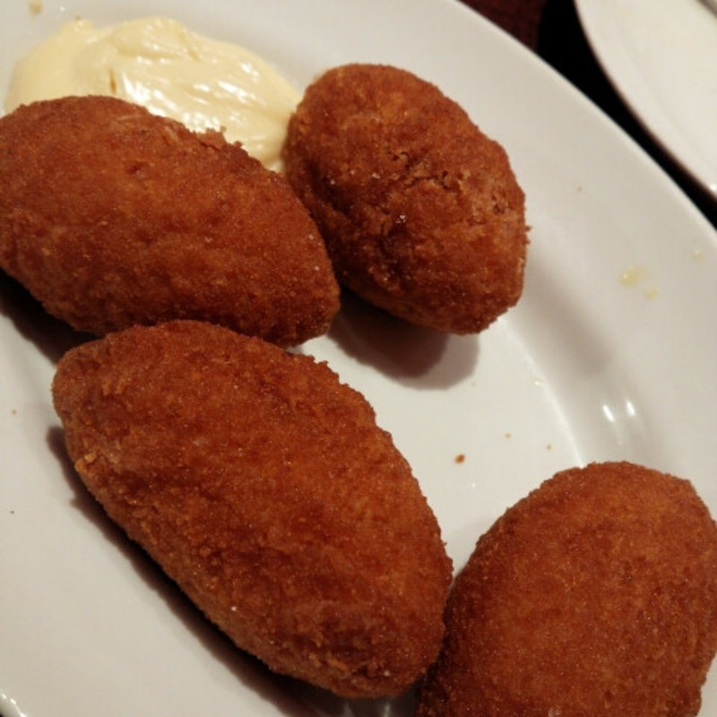 バカラオ（塩ダラ）のクロケッタ(俺のスパニッシュ)