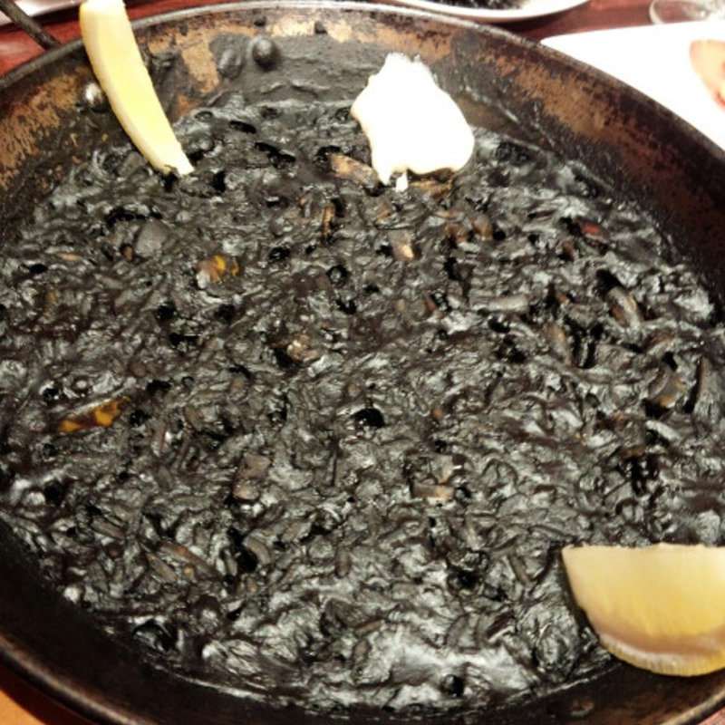 本日のパエリア（肉と夏野菜のパエリア）(俺のスパニッシュ)