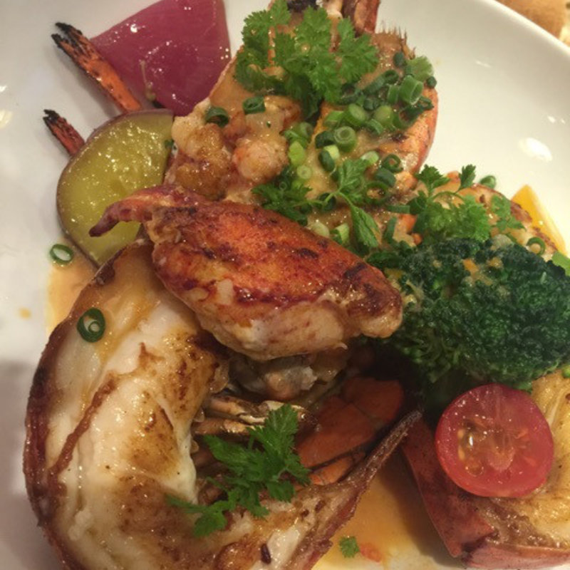 丸ごと一尾！オマール海老のローストー ナージュ仕立て(俺のフレンチ 銀座並木通)