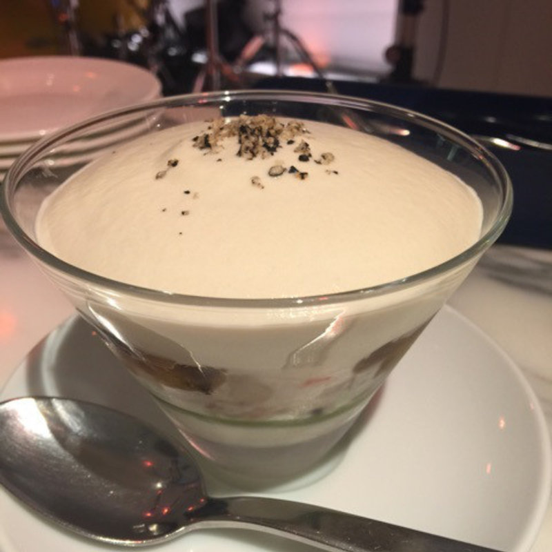 ズワイガニ帆立のタルタル　コンソメジュレ寄せ(俺のフレンチ・イタリアン AOYAMA )