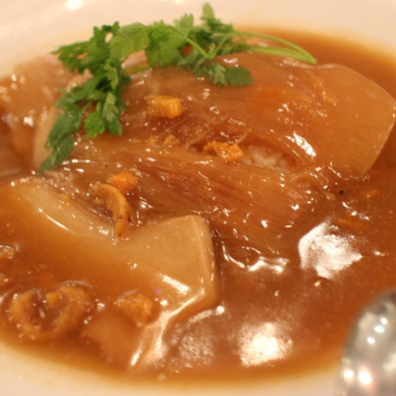 フカヒレの姿煮(俺の揚子江 銀座4丁目)