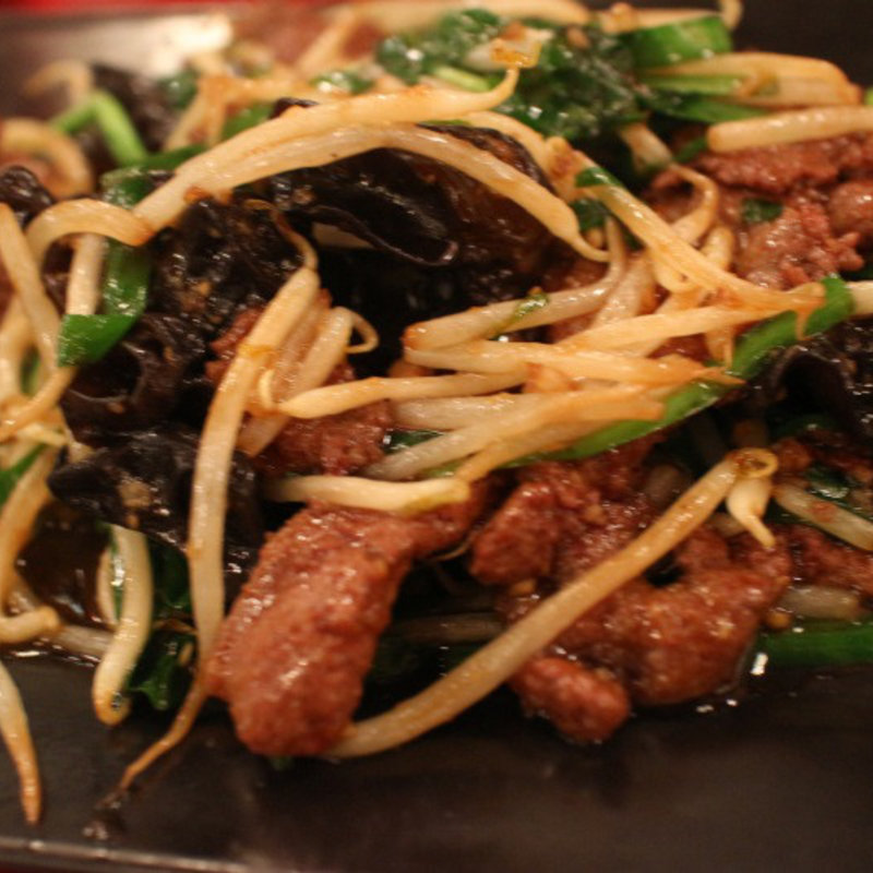 レバニラ炒め(俺の揚子江 銀座4丁目)