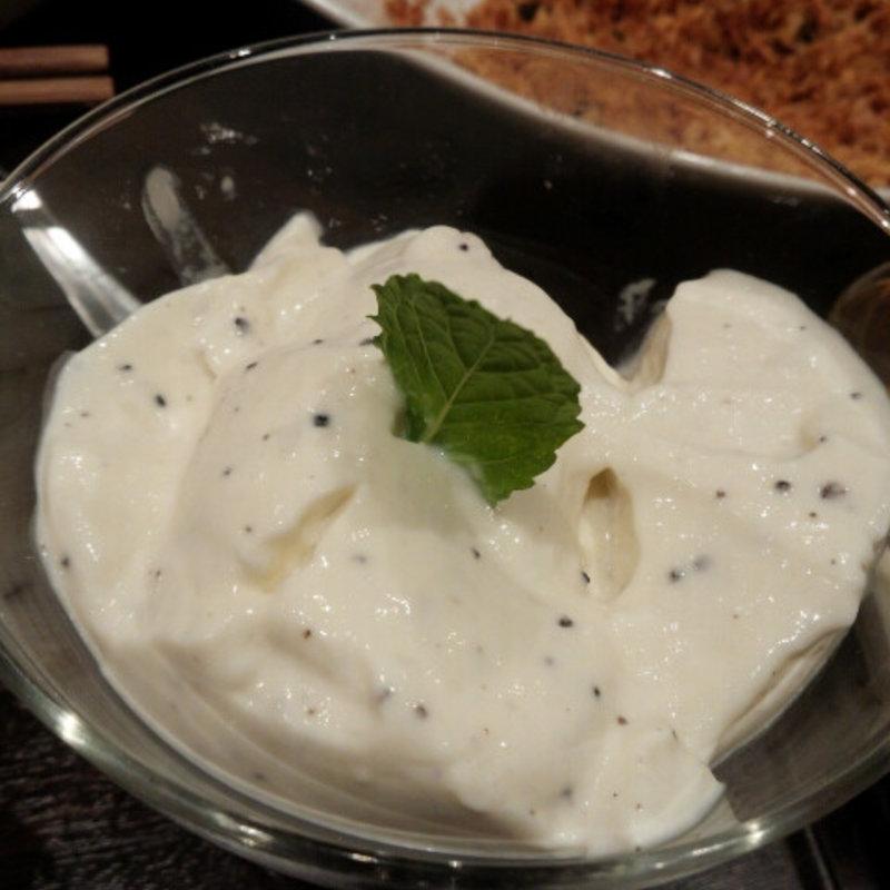 俺のトリュフ杏仁豆腐(俺の揚子江 銀座4丁目)