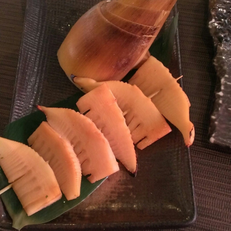 たけのこ炭火焼き串～木の芽醤油で～(俺の焼き鳥どまん中 )