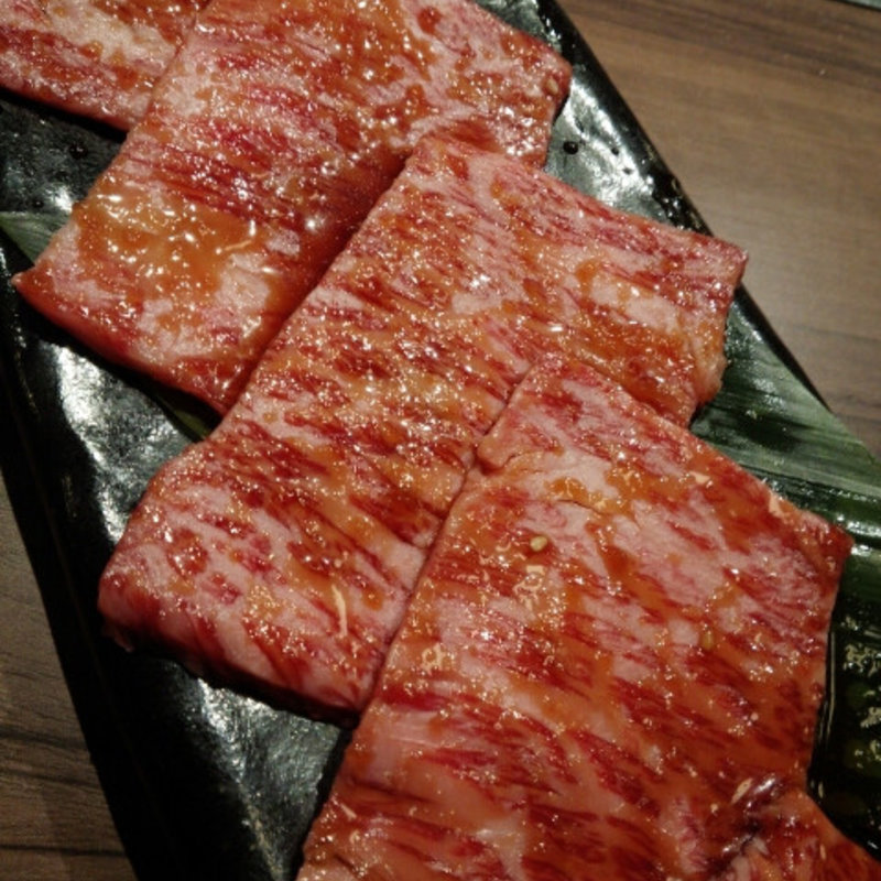 ざぶとん(俺の焼肉 銀座9丁目)