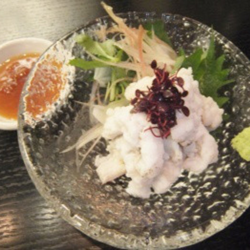 鱧湯引き(俺の魚を食ってみろ!! 田町次店)