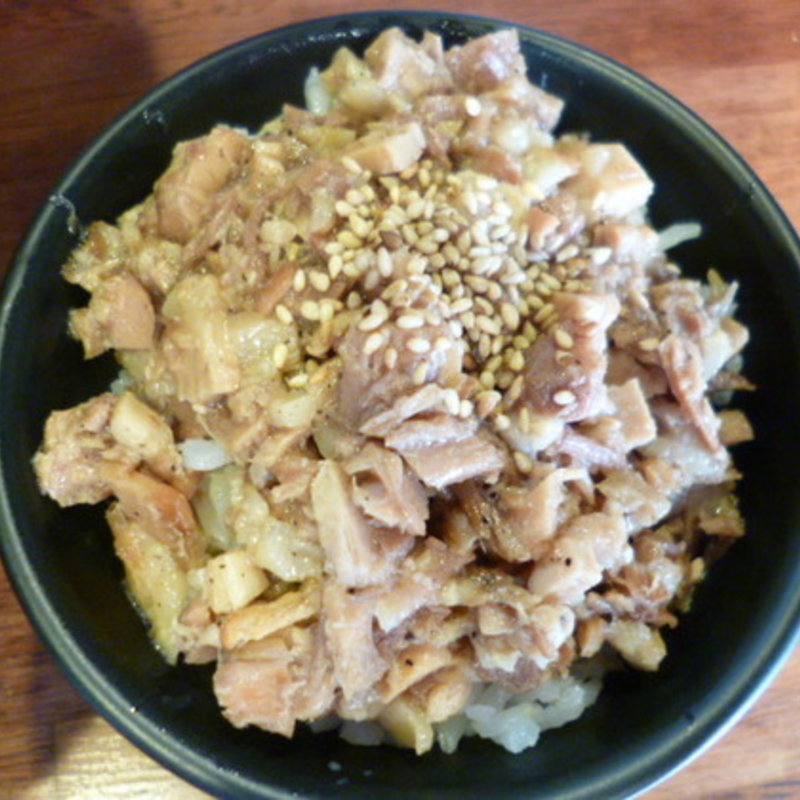 豚煮飯(俺麺　山田 )