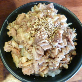 豚煮飯(俺麺　山田 )