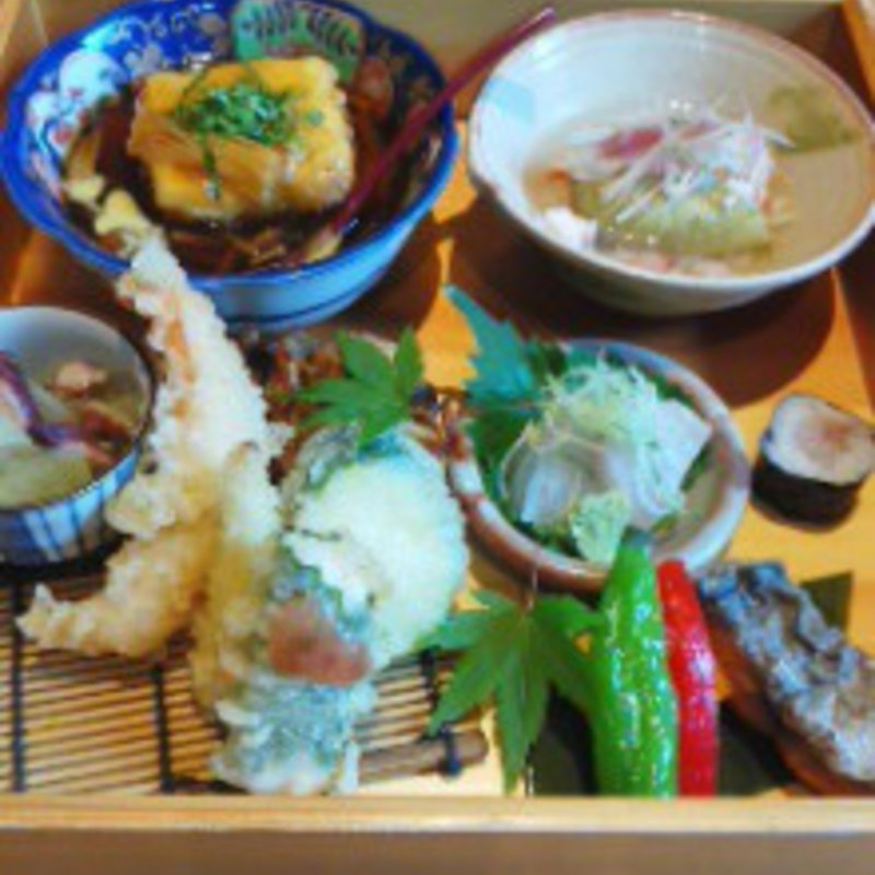 松花堂弁当(倉敷　和のうまみ処　桜草 （さくらそう）)