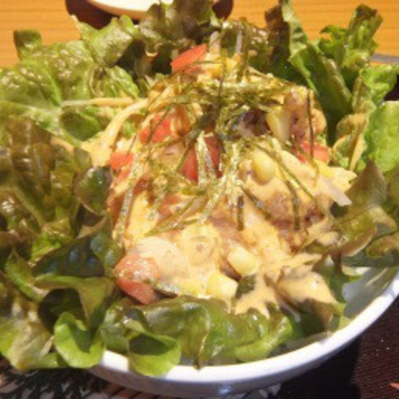 近江鶏もも肉の唐揚げ丼(司 神楽坂・飯田橋店)