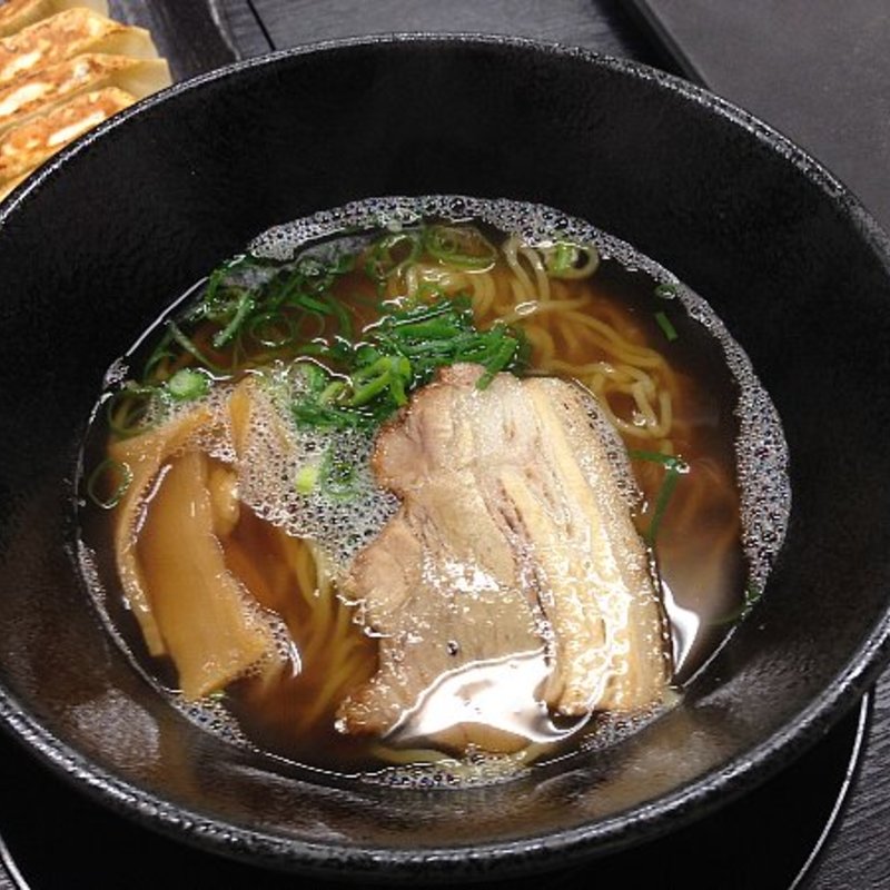 醤油ラーメン(優 )