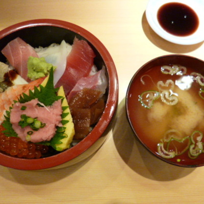 海鮮丼(元太丸)