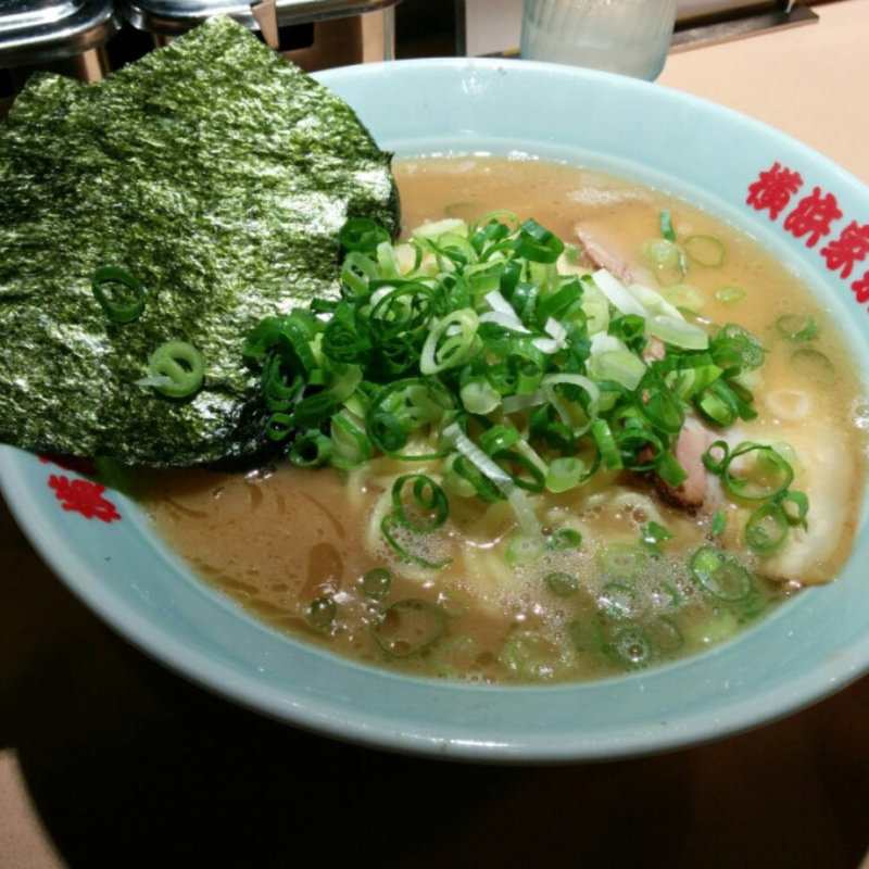 ラーメン（大盛）(元町家 （もとまちや）)