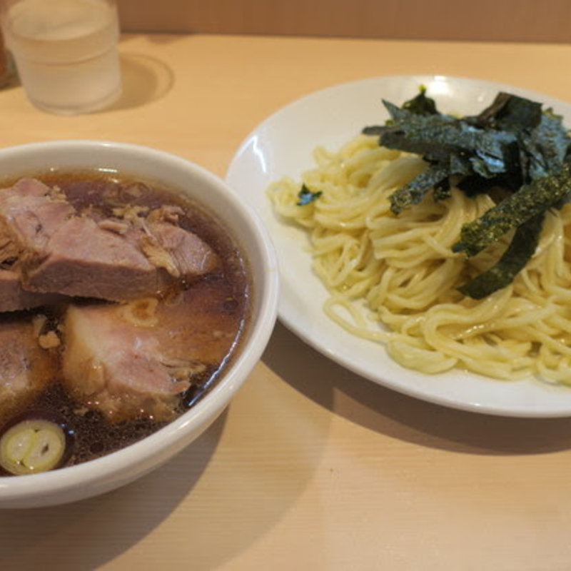 中洲屋台とんこつラーメン(一竜 池袋東口駅前店)