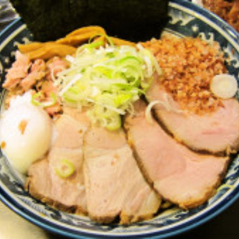 油そば全部乗せ(兎に角 松戸店)