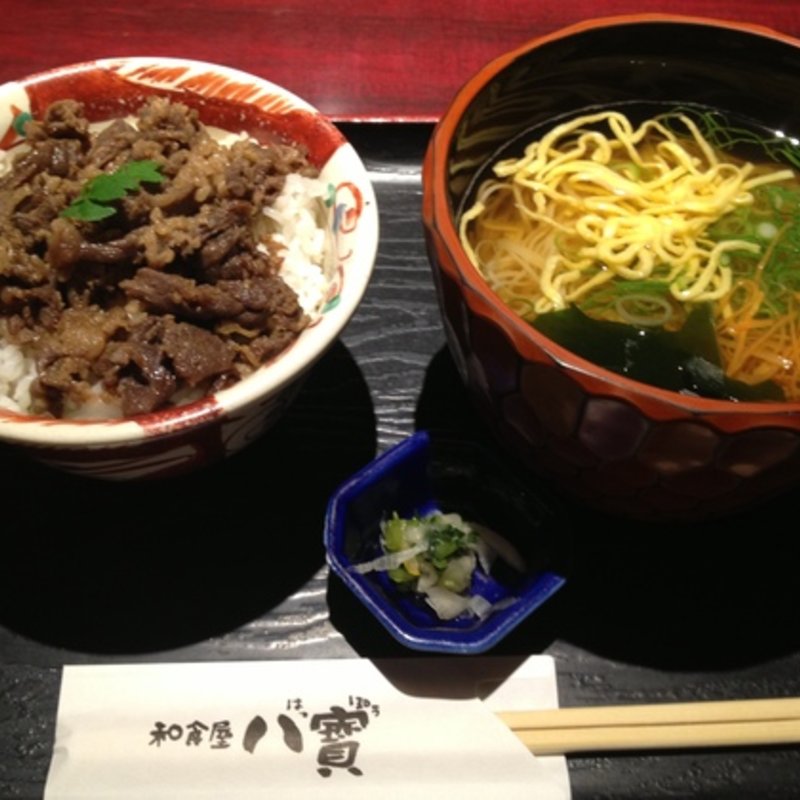大和三輪にゅうめんと黒毛和牛時雨煮ミニ丼のセット(八寶 （八宝 はっぽう）)
