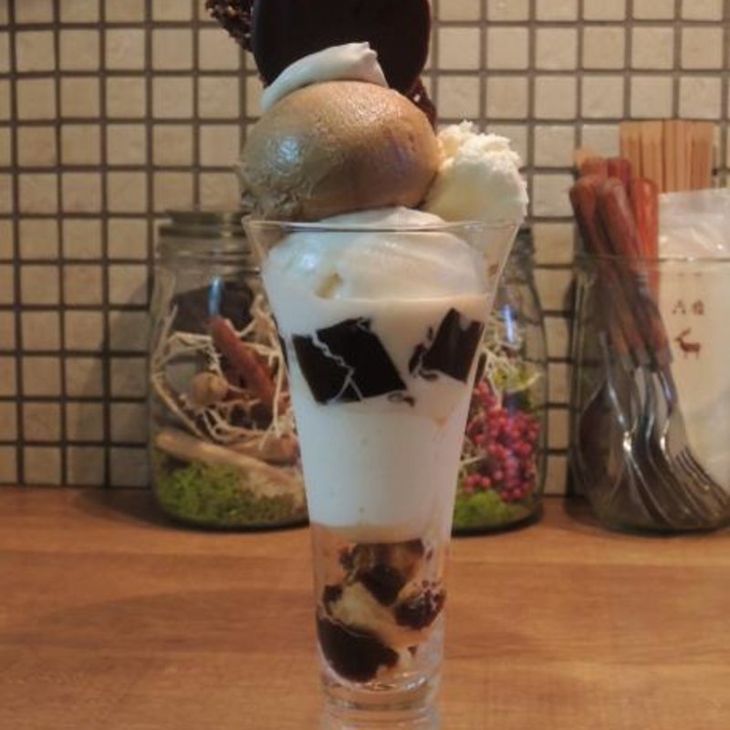 珈琲とメープルのパルフェ(六鹿)