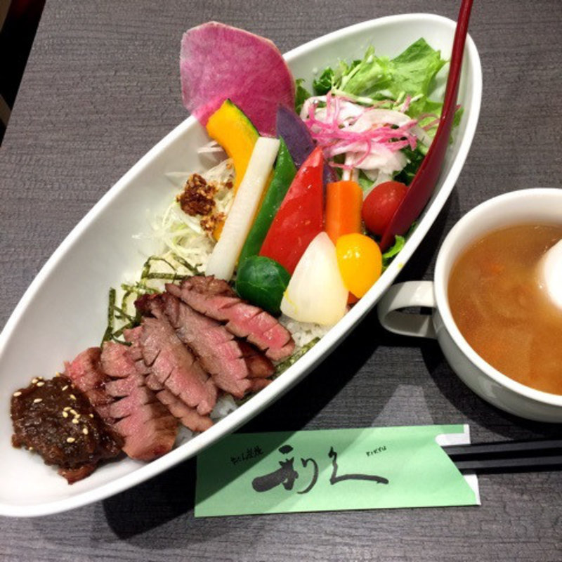 牛タンBOWL(利久BOWLS エキュート大宮店)