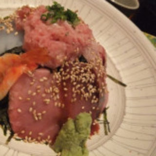 大間の本鮪入り海鮮丼(日本料理 銀座 おのでら )