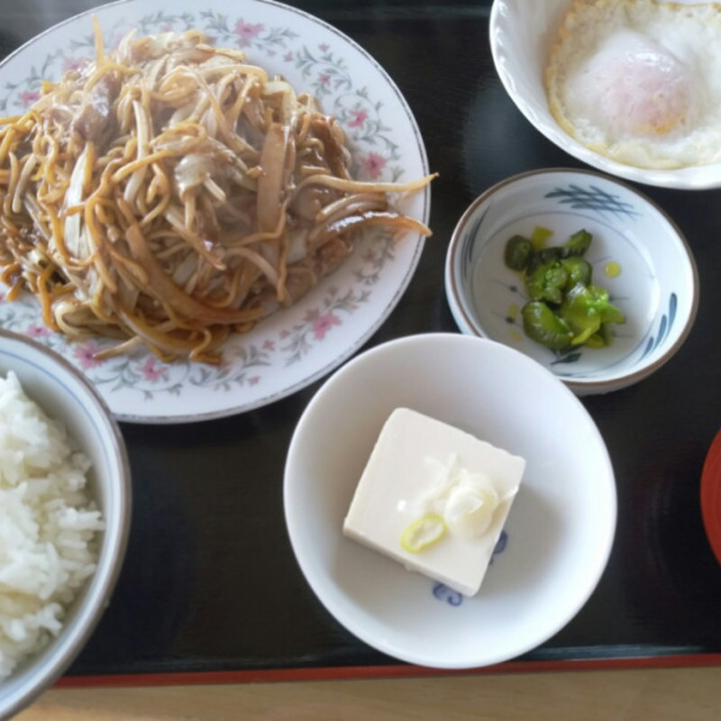 焼きそばセット(創作家庭料理 豊盛)