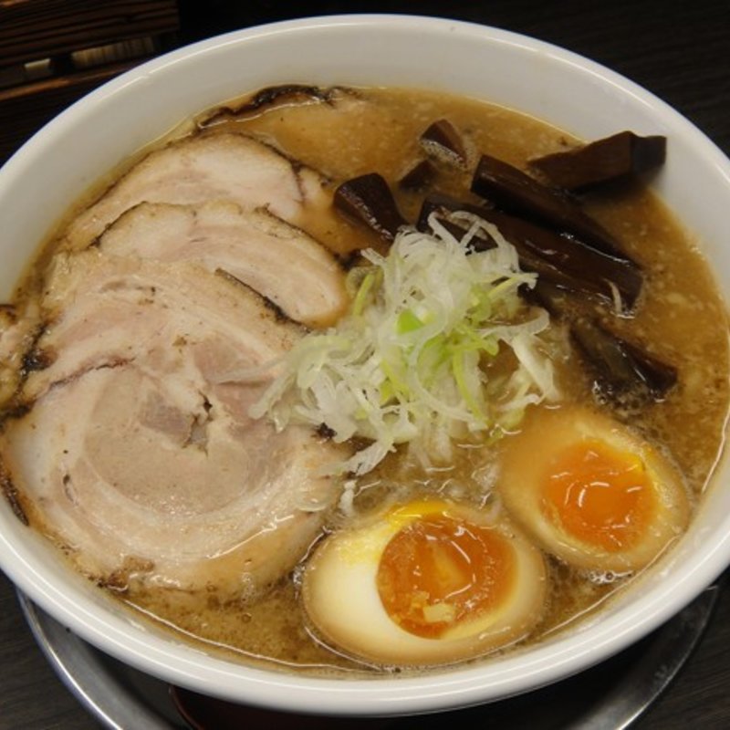 味玉らぁ麺（大盛）+チャーシュー（メンマ増量サービス）(勢拉 北習志野店 （【旧店名】らあ麺・つけ麺つなみ）)