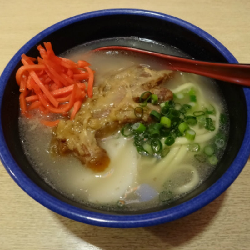 ソーキそば(おきつる・マート)