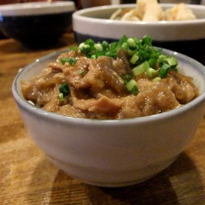 モツ煮込み丼 小(十金)