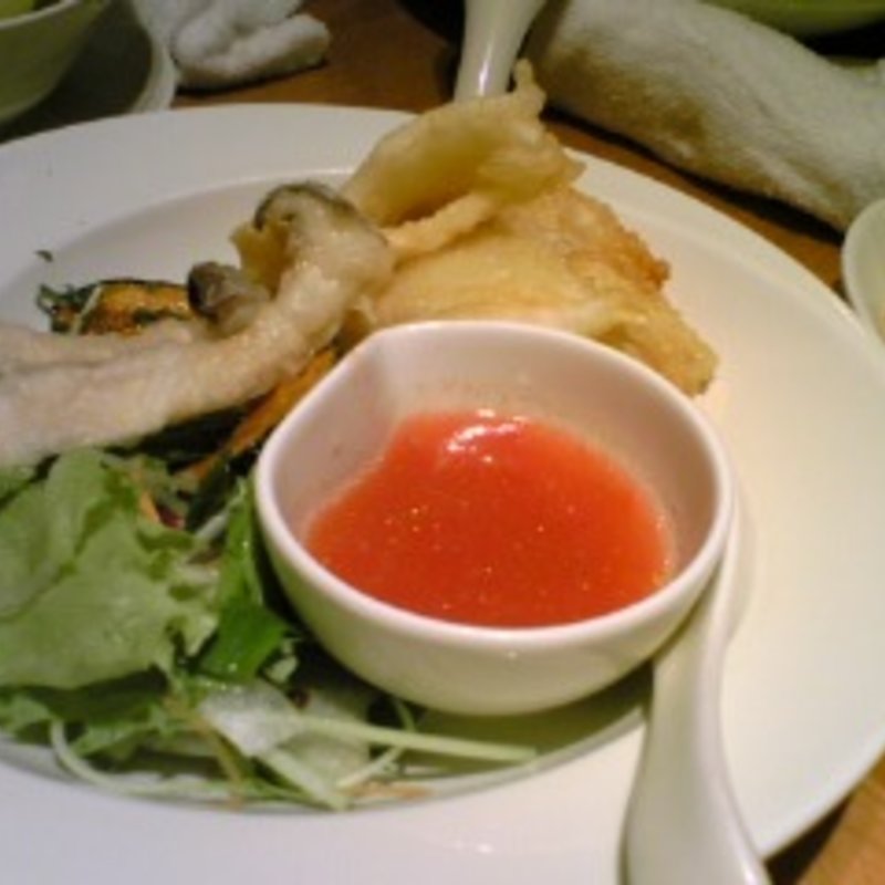 野菜のフライ
スィートチリソース(南国酒家)