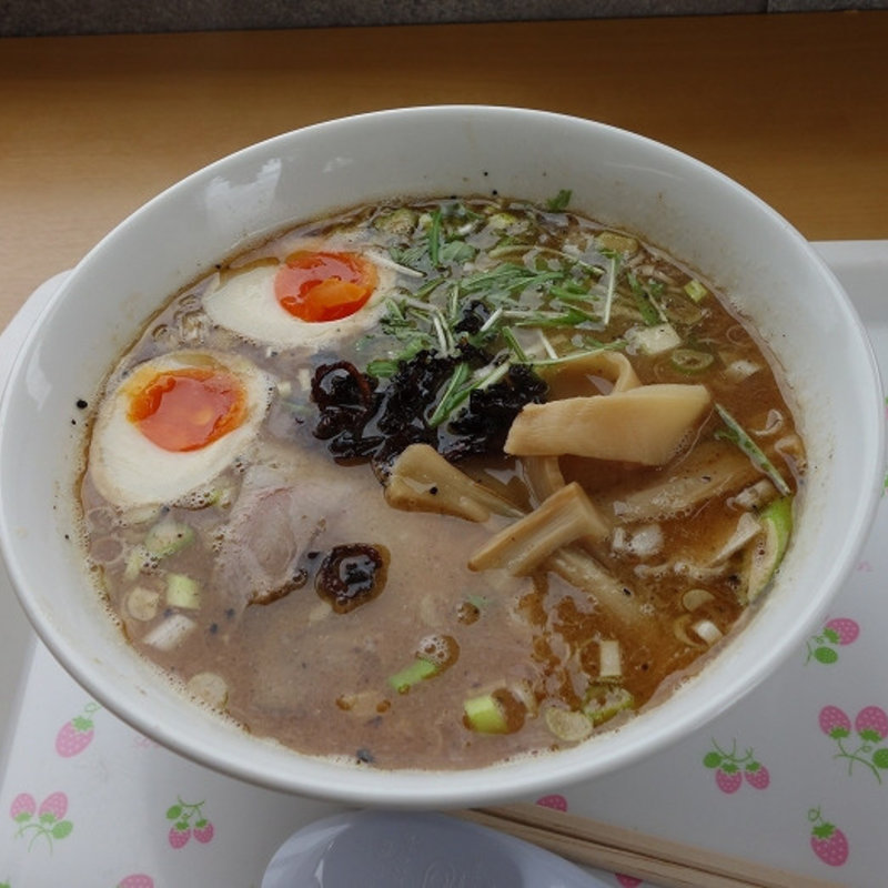 クワトロらーめん（醤油味）(南風 )