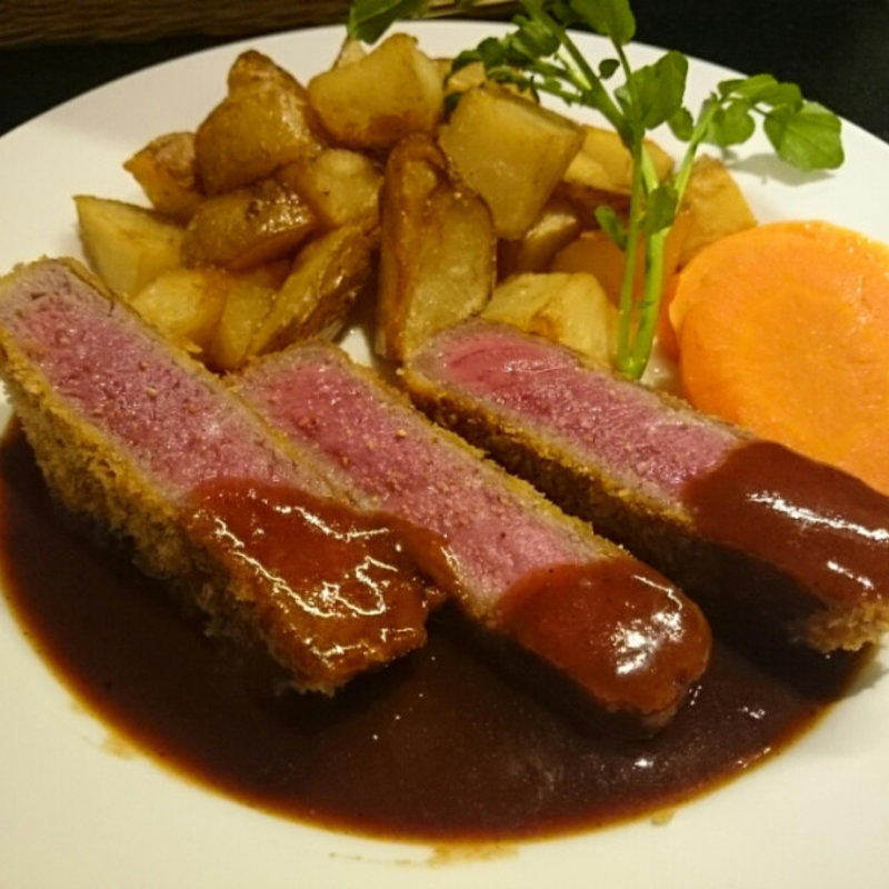 呼子直送活いかと元祖塩もつ鍋コース13品(博多 表邸)