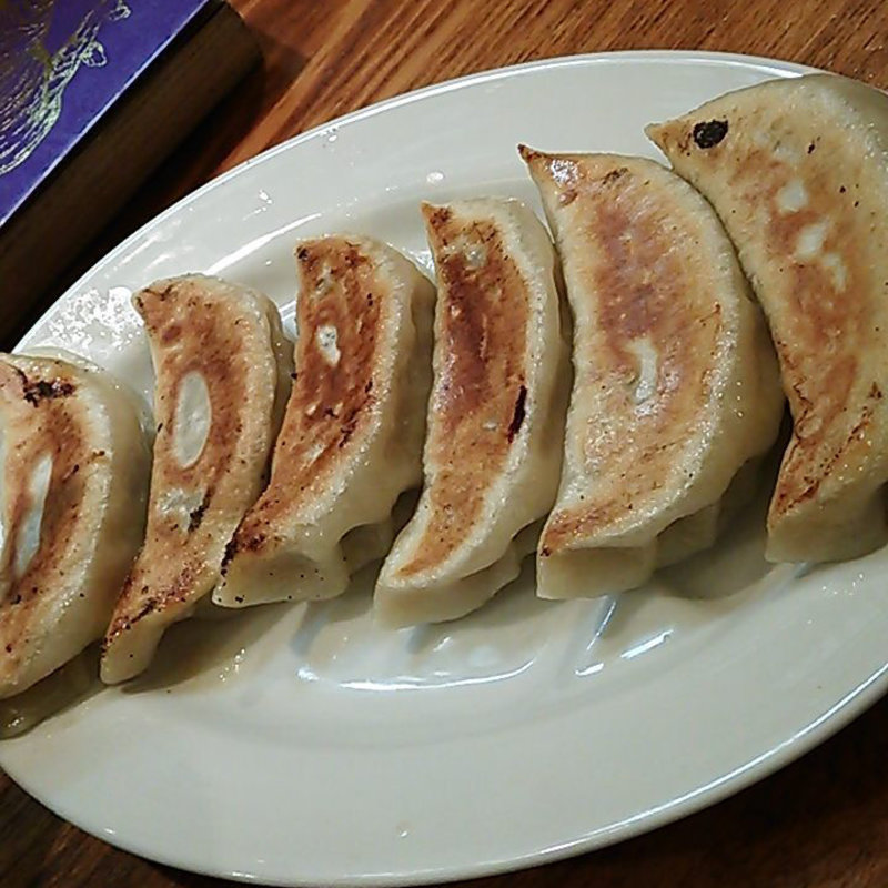 ぎょうざ(博多らーめん とんこつ家 高菜 )